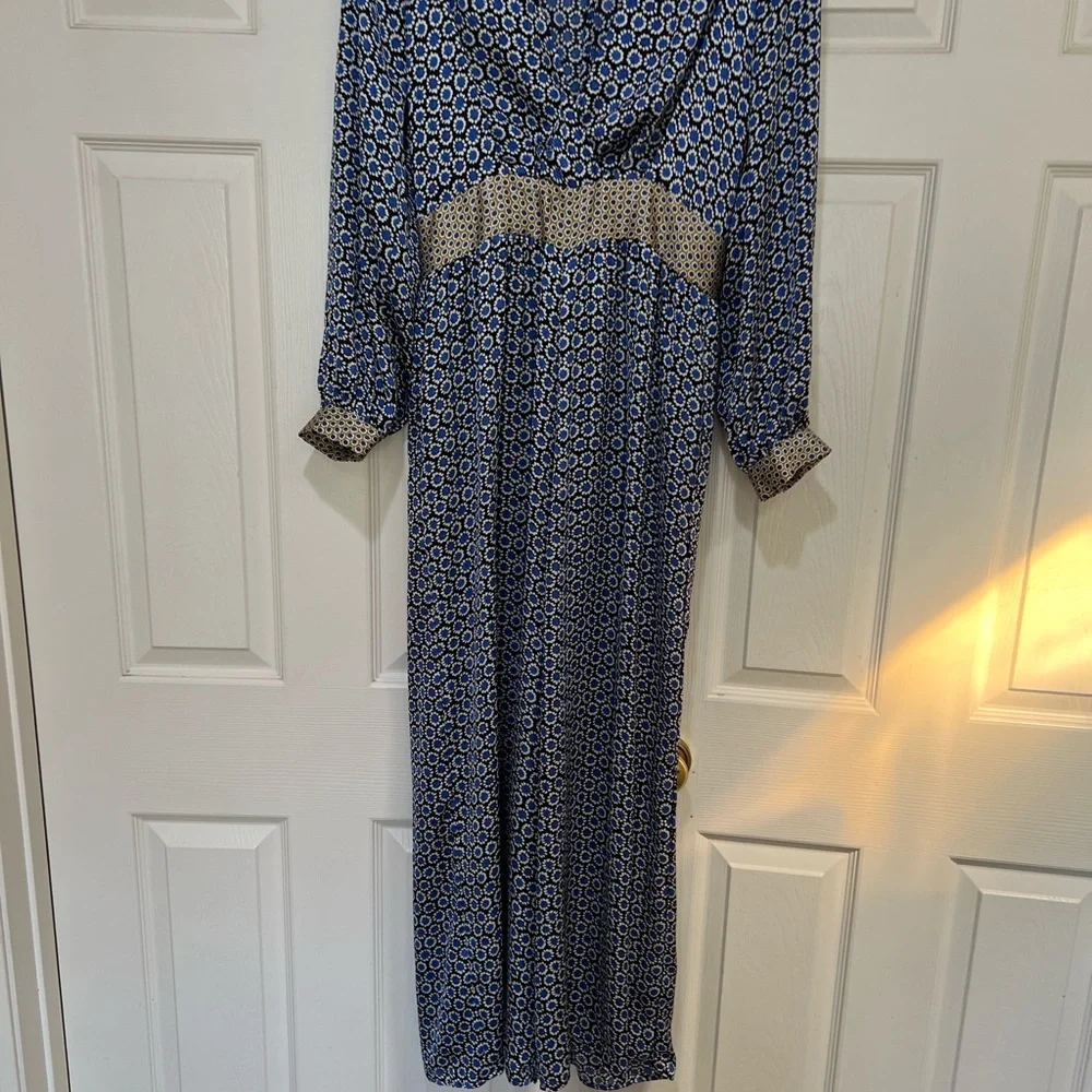 ZARA GEOMETRIC PRINT  Long Sleeves V Neck Open Back Scarf JUMPSUIT Lightweight M - Picture 8 of 11